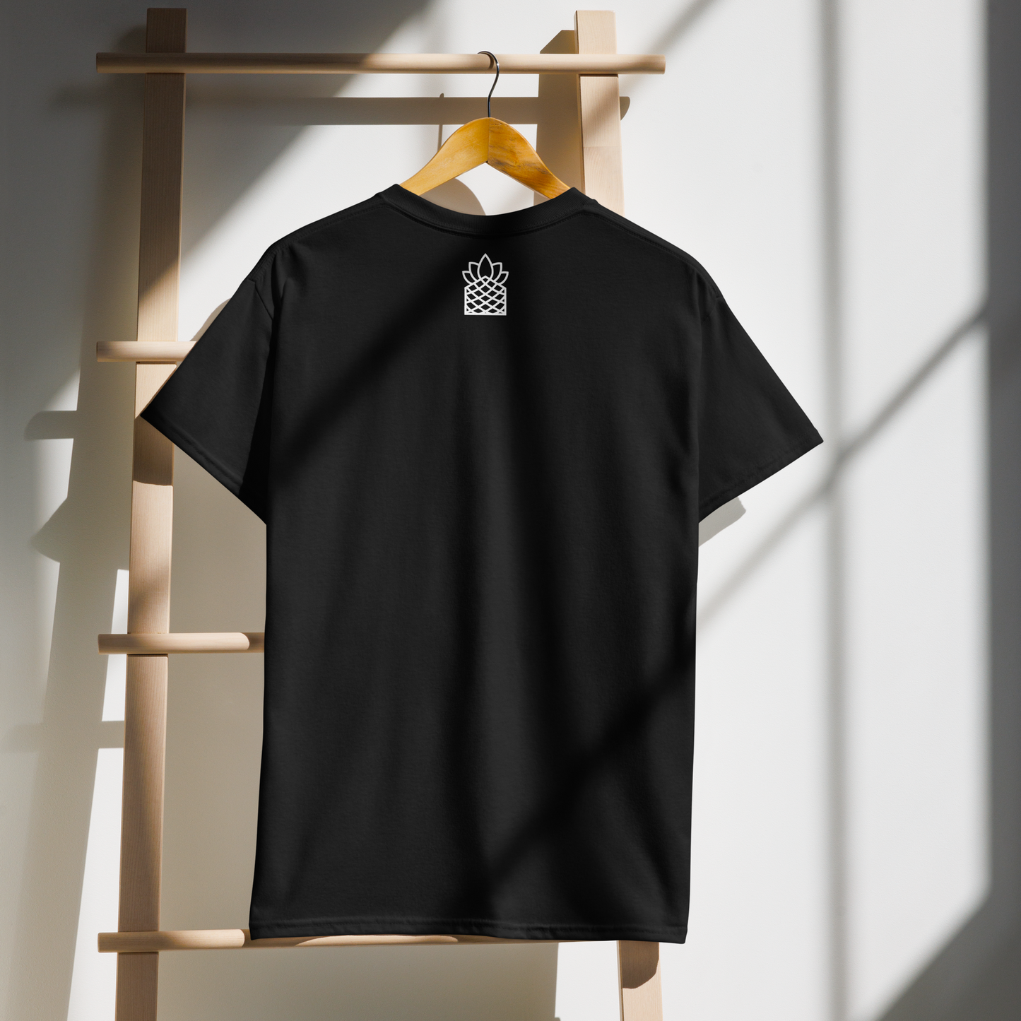 KEEP YOUR VERMOUTH IN THE FRIDGE T-Shirt Black